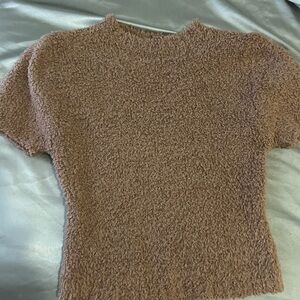 skims fuzzy brown top